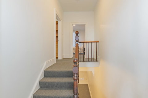 4 Bedroom House - Hobart CBD - Free Parking - Free WIFI - Hotel QLD 19