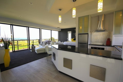 Horizon Deluxe Apartments - Hotel QLD 3