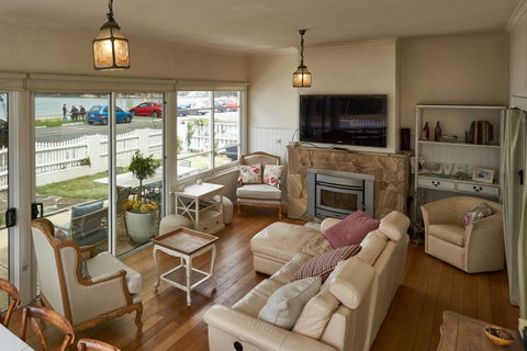 The Ultimate Beach House - Hotel QLD 3