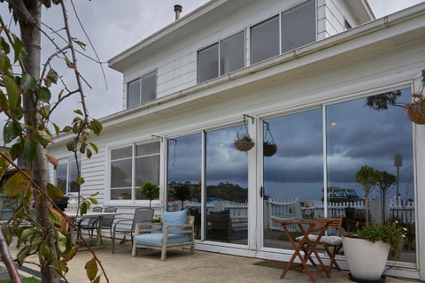 The Ultimate Beach House - Hotel QLD 4