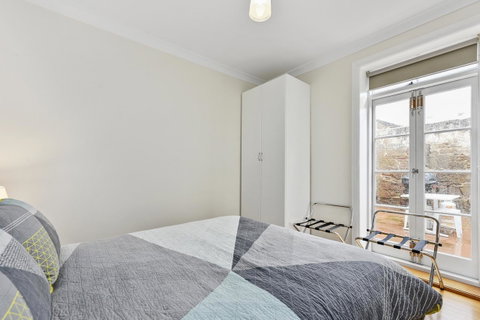 Trinity Hill Apartments - Hotel QLD 4