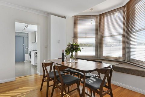 Trinity Hill Apartments - Hotel QLD 6