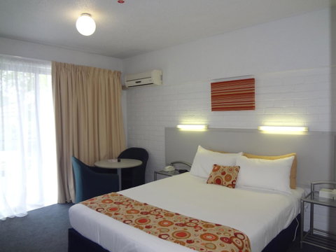 Adina Place Motel Apartments - Hotel QLD 17