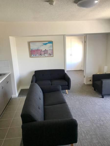 Adina Place Motel Apartments - Hotel QLD 11