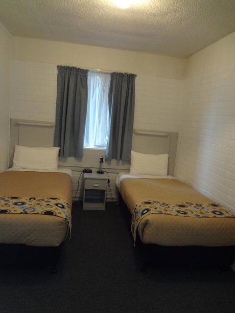 Adina Place Motel Apartments - Hotel QLD 29