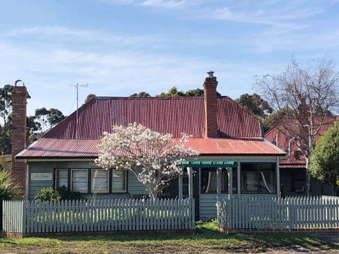 Kerrellie Cottages 2, 4 & 8 Reid Street - Hotel QLD 0
