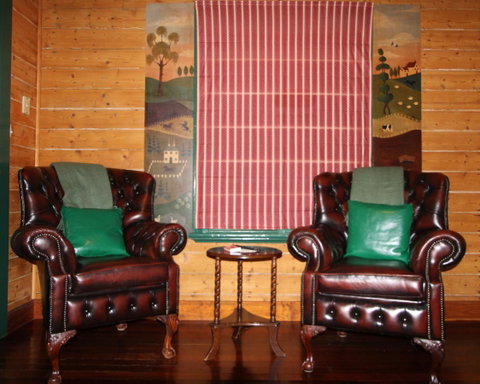 Kerrellie Cottages 2, 4 & 8 Reid Street - Hotel QLD 6