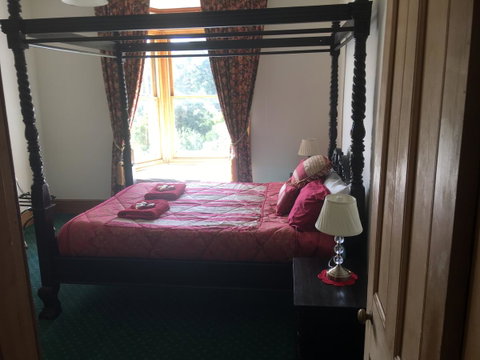 Kerrellie Cottages 2, 4 & 8 Reid Street - Hotel QLD 13