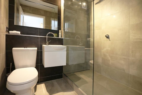 Hotel Launceston - Hotel QLD 6