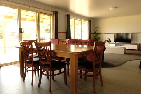 The Crays Accommodation - Hotel QLD 13