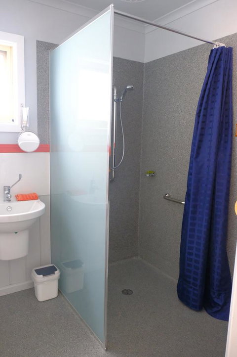 The Crays Accommodation - Hotel QLD 1