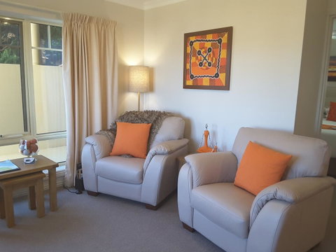 On The Terrace - Hotel QLD 24