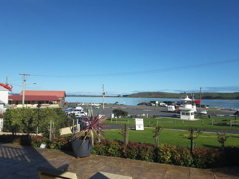 On The Terrace - Hotel QLD 35