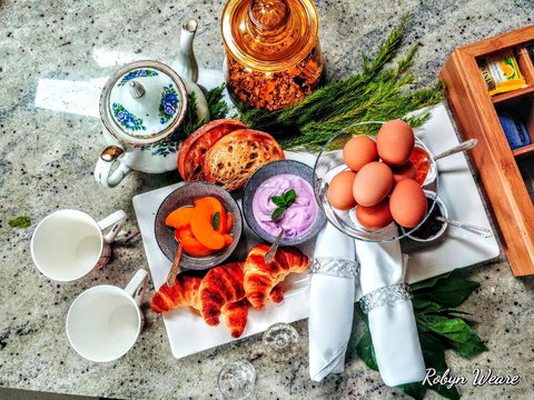 The WeareHouse In Deloraine - Hotel QLD 5