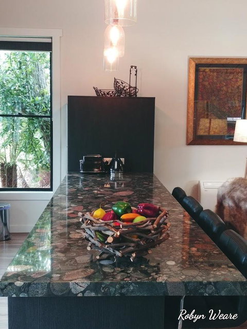 The WeareHouse In Deloraine - Hotel QLD 25