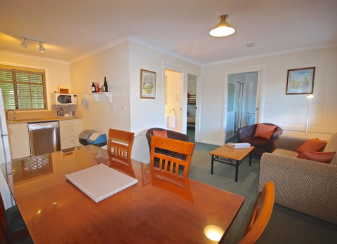 Port Arthur Villas - Hotel QLD 14