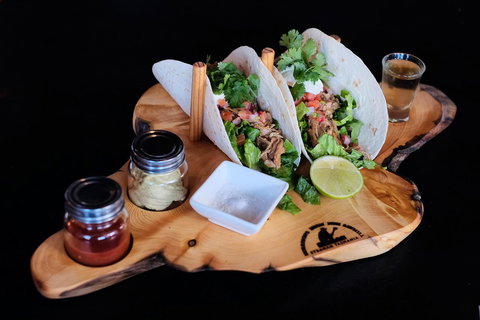 Bushman's Cafe - Hotel QLD 4