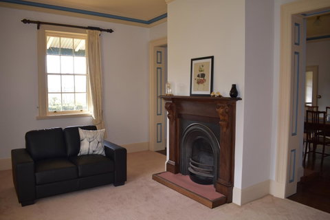 CLAYFIELD HOMESTEAD - Rustic Country Accommodation - Hotel QLD 9