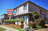 New England Motor Inn