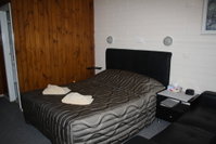 Book Nhill Accommodation Vacations Hotel QLD Hotel QLD