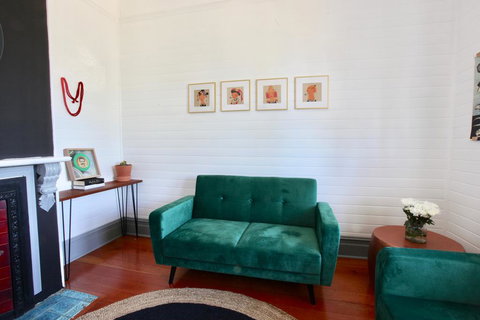 Nowra Beauty - Hotel QLD 1