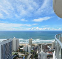 Ocean and Waterway View 34th Floor Chevron Renaissance - Hotel QLD