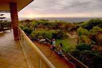 Book Warnbro Accommodation Vacations Hotel QLD Hotel QLD