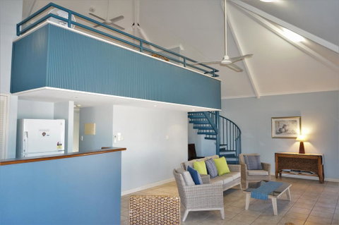 Osprey Holiday Village Unit 114 - Gorgeous 3 Bedroom Holiday Villa With A Pool In The Complex - Hotel QLD 0