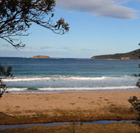 Pebbly Beach Shacks - Hotel QLD