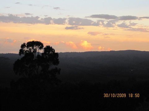 Pennyroyal Raspberry Farm & Cidery - Hotel QLD 1