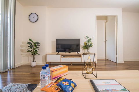 Perfect Accessible 1bed1bath Wolli Creek APT - Hotel QLD 1
