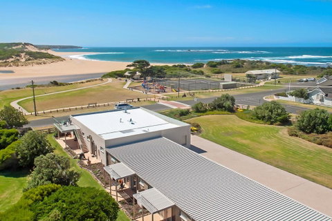 Peterborough House Motel - Hotel QLD 2