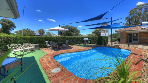 Pevensey Motor Lodge - Hotel QLD 0