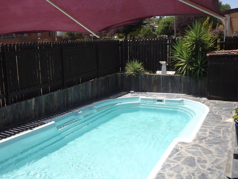 Poet's Recall Motel - Hotel QLD 1