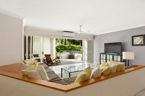 Poolside Apt. In Alamanda Beachfront Resort (62) - Hotel QLD 0