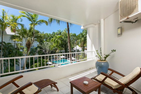 Poolside Apt. In Alamanda Beachfront Resort (67) - Hotel QLD 0