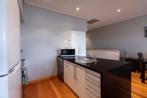 Promenade Executive Apartments - Hotel QLD 2