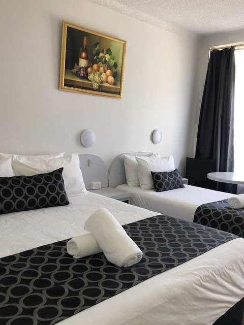 Queanbeyan Motel - Hotel QLD 1