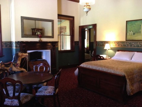 Ranelagh House - Hotel QLD 2
