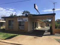 Book Rankins Springs Accommodation Vacations Hotel QLD Hotel QLD