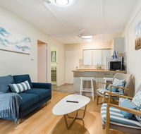 Rare Modern Unit with Private Fenced garden Close to The Beach PC4