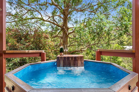 Ravensbourne Escape-Tree Tops - Hotel QLD 0