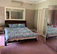 Rebecca self service guest house walk to La Trobe Uni - Hotel QLD