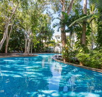 Relax in Palm Cove