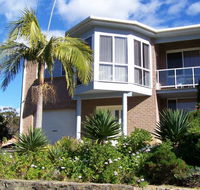 Retreat on Surf Beach - Hotel QLD