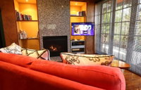 Rhyll Haven Luxury Apartments and BB
