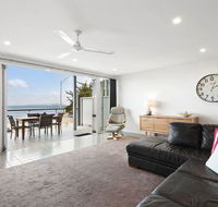 Rip n View - Hotel QLD