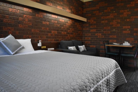 Riviana Motel - Hotel QLD 1