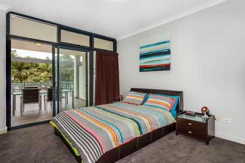 Rockingham Beachfront Apartment - Hotel QLD 1
