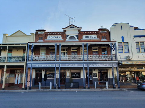 Royal Hotel - Hotel QLD 0